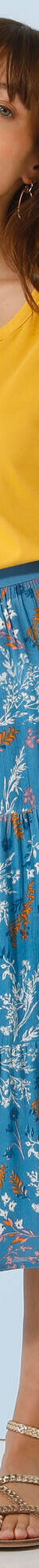 Jupe courte volantée imprimé fleuri, crépon (bleu) Jupe courte volantée imprimé fleuri, crépon (bleu)